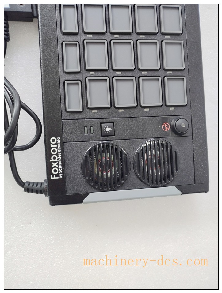 Foxboro P0924WV I/A Series USB Annunciator & Numeric Operator Keyboard - Image 4